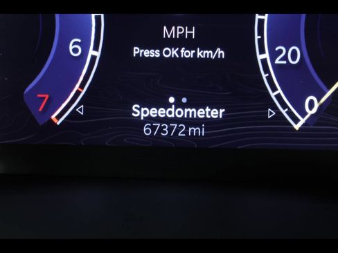 Used 2023 Jeep Grand Cherokee Altitude AWD/4WD image 24