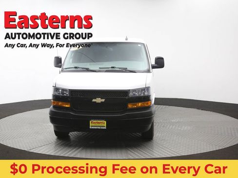 Used 2021 Chevrolet Express 2500 RWD image 45