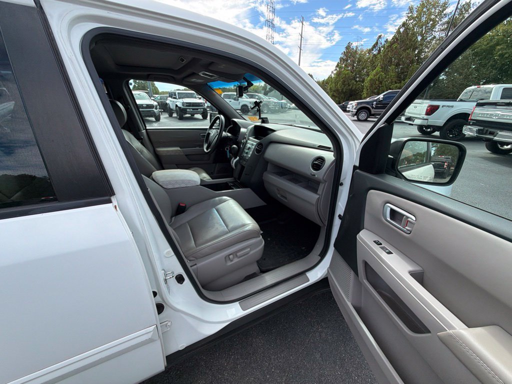 Used 2011 Honda Pilot EX-L image 15