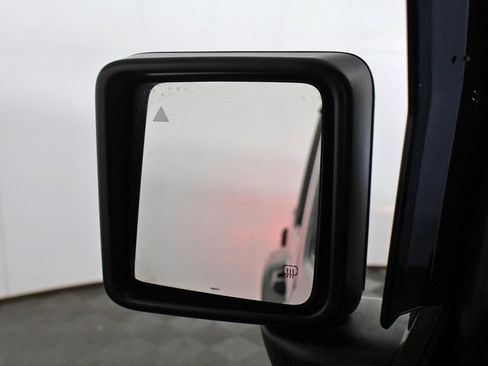Used 2021 Jeep Gladiator Sport AWD/4WD image 32