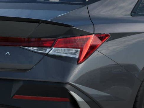 New 2025 Hyundai Elantra Sport image 10