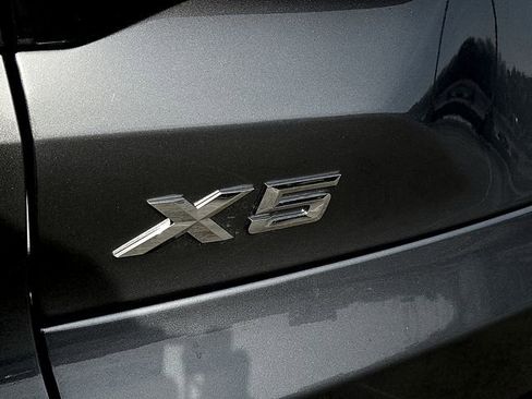 Used 2025 BMW X5 xDrive40i w/ Climate Comfort Package image 35