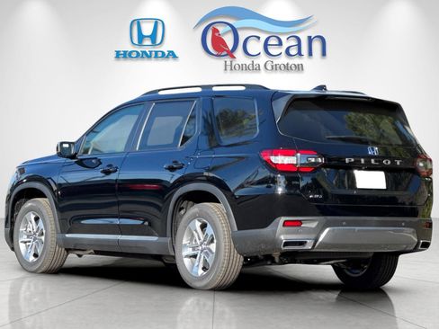 New 2026 Honda Pilot EX-L image 3