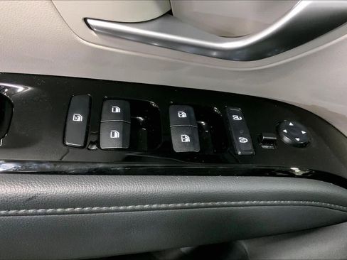 Used 2024 Hyundai Tucson Limited image 36