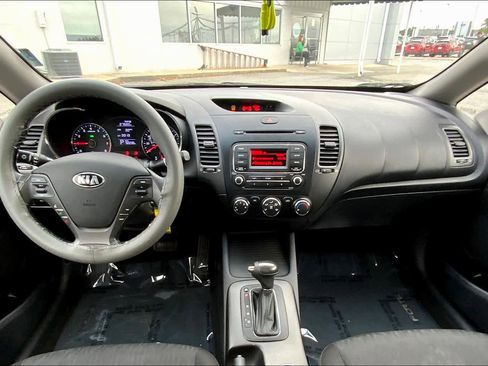 Used 2014 Kia Forte LX image 10