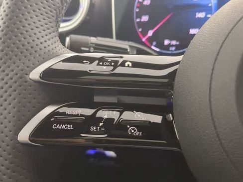 Used 2026 Mercedes-Benz GLC 300 4MATIC image 26