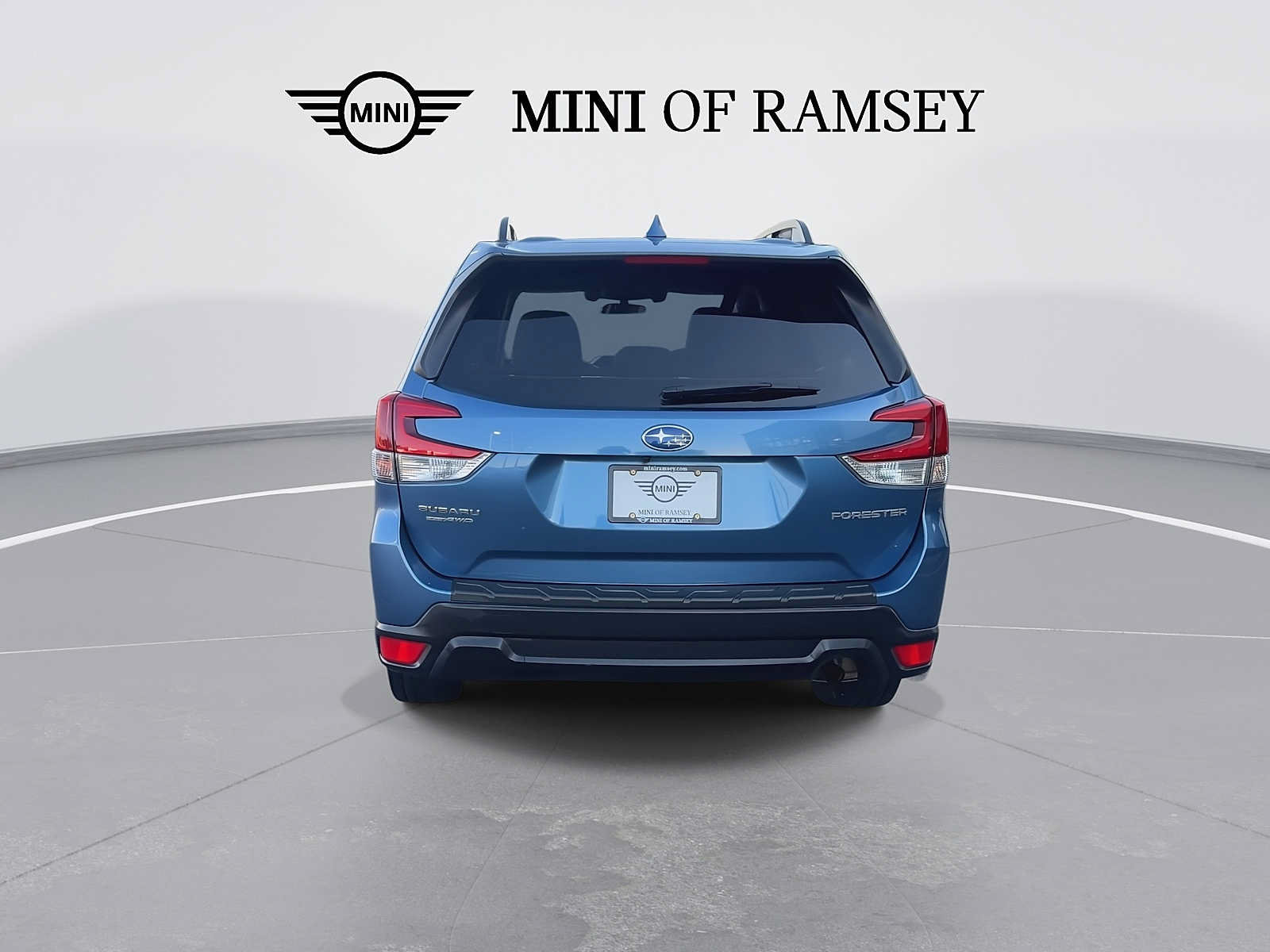 Used 2019 Subaru Forester Premium AWD/4WD image 7