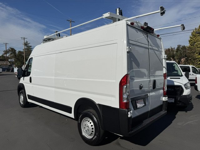 Used 2024 RAM ProMaster 3500 FWD image 2