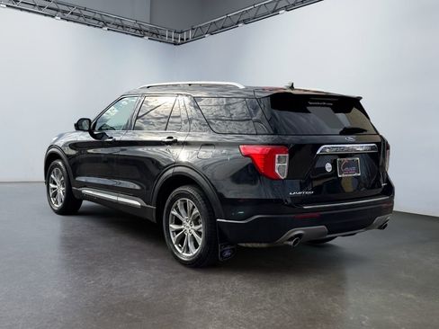 Used 2022 Ford Explorer Limited image 7