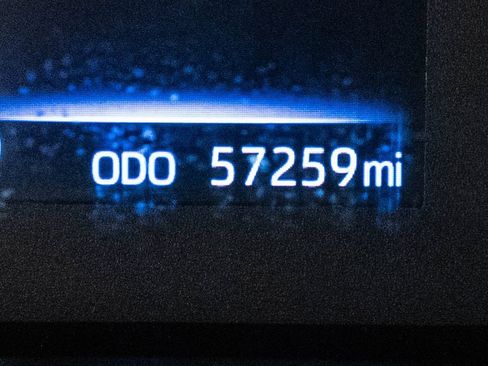 Used 2024 Toyota Corolla LE FWD image 17