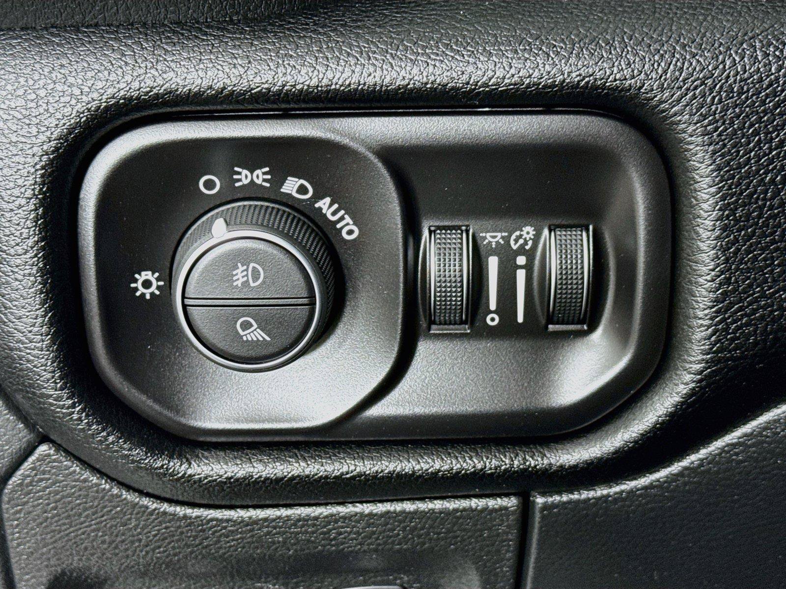 Used 2026 RAM 1500 Rebel w/ Rebel Level 1 Equipment Group AWD/4WD image 15
