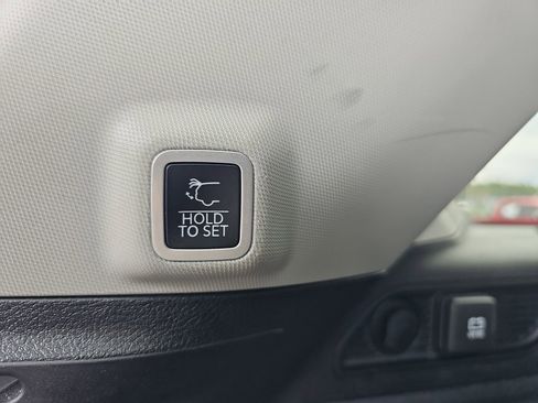 Used 2022 Jeep Grand Cherokee Limited 4xe w/ MOPAR Finishing Package image 14