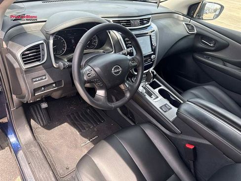 Used 2023 Nissan Murano SV FWD image 16