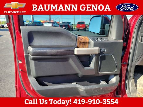 Used 2018 Ford F150 Lariat w/ Equipment Group 502A Luxury AWD/4WD image 10