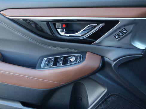 Used 2020 Subaru Outback Touring XT image 12