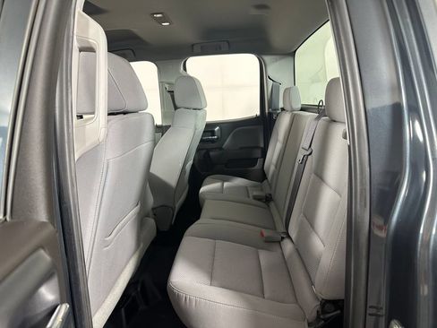Used 2017 Chevrolet Silverado 1500 W/T AWD/4WD image 19