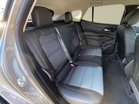 New 2026 Chevrolet Trax LT w/ Driver Confidence Package image 10