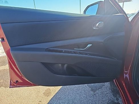 New 2026 Hyundai Elantra SE image 10