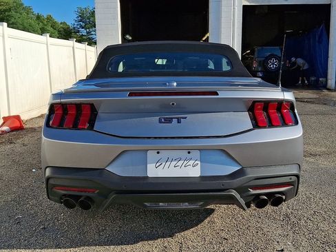 Used 2025 Ford Mustang GT Premium RWD image 6