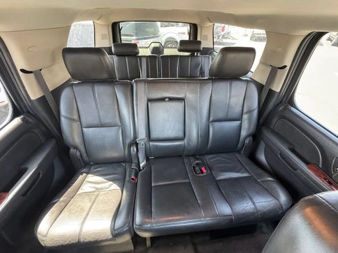 Used 2012 Chevrolet Suburban LT AWD/4WD image 42