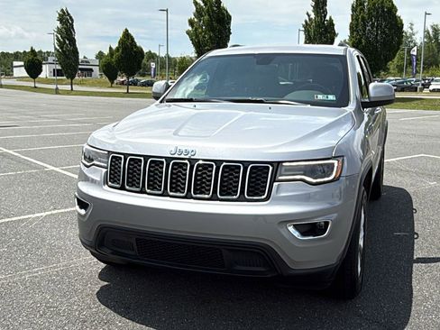 Used 2021 Jeep Grand Cherokee Laredo X AWD/4WD image 15