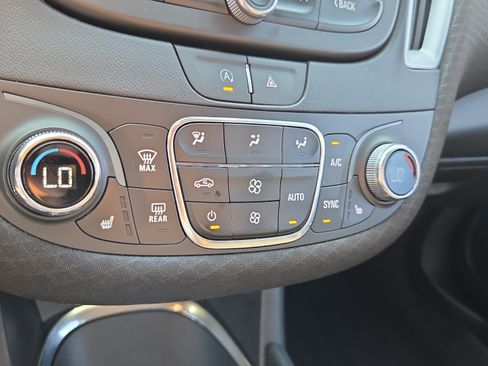 Certified 2023 Chevrolet Malibu LT FWD image 20