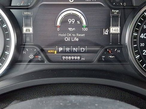 Used 2021 RAM 1500 Laramie AWD/4WD image 25