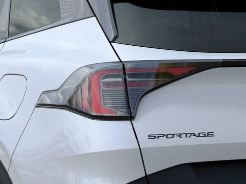 New 2026 Kia Sportage X-Line w/ X-Line Technology Package AWD/4WD image 11