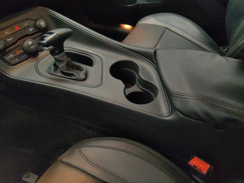 Used 2016 Dodge Challenger R/T Plus RWD image 26