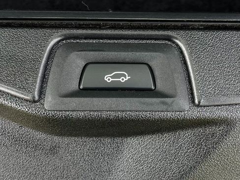 Used 2023 BMW M3 Competition w/ Executive Package image 34