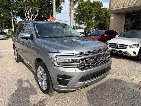 Used 2024 Ford Expedition Platinum AWD/4WD image 1