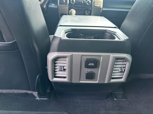 Used 2015 Ford F150 Lariat AWD/4WD image 23
