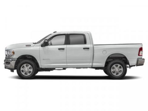 Used 2024 RAM 2500 Big Horn AWD/4WD image 3