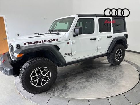 Used 2025 Jeep Wrangler Unlimited Rubicon image 40