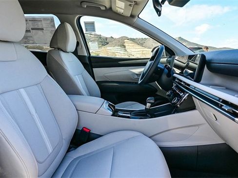 New 2026 Hyundai Tucson SEL image 18