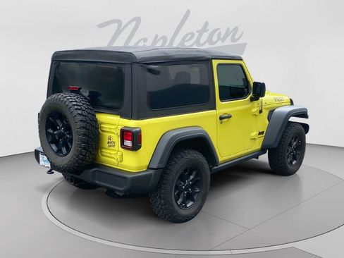 Used 2022 Jeep Wrangler Sport AWD/4WD image 6