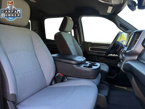 Used 2024 RAM 2500 Big Horn w/ Bed Utility Group AWD/4WD image 15