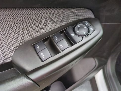 Used 2025 Chevrolet TrailBlazer LT FWD image 21