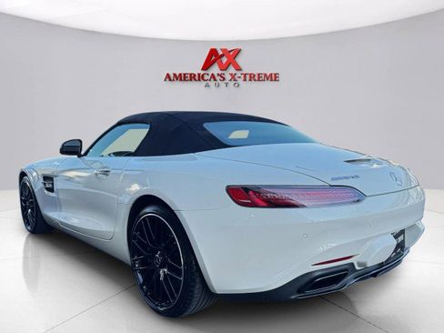 Used 2018 Mercedes-Benz AMG GT Roadster image 4
