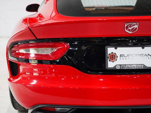 Used 2013 SRT Viper GTS w/ GTS Laguna Interior Pkg image 35