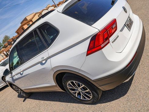 Used 2021 Volkswagen Tiguan S image 8