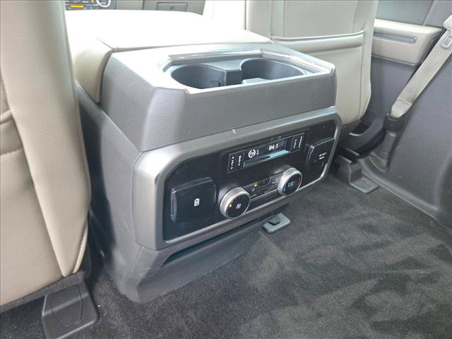 Used 2018 Ford Expedition XLT w/ Equipment Group 202A RWD image 17