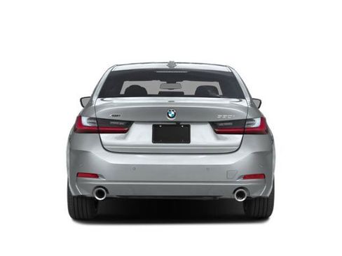 New 2026 BMW 330i Sedan w/ Convenience Package RWD image 8
