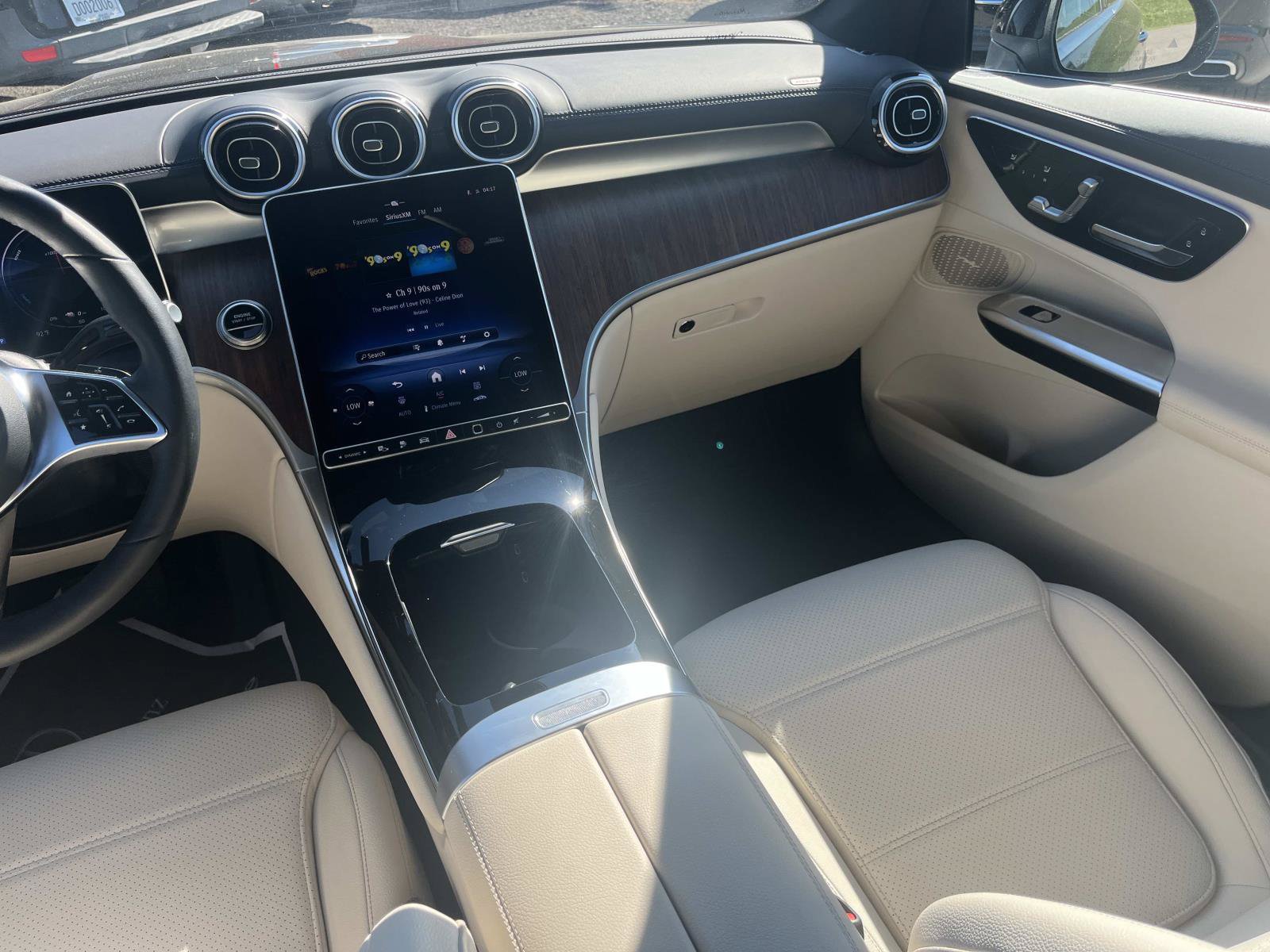 Certified 2025 Mercedes-Benz GLC 350e 4MATIC image 15