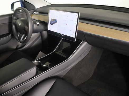 Used 2020 Tesla Model Y Long Range AWD/4WD image 29