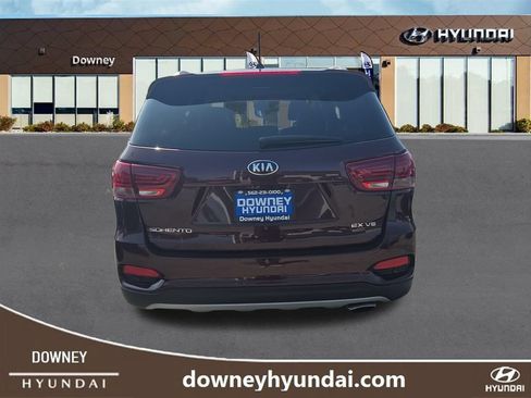 Used 2020 Kia Sorento EX FWD image 4