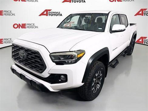 Certified 2020 Toyota Tacoma TRD Off-Road image 3