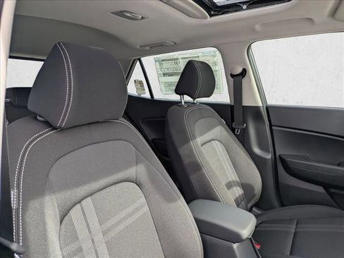 New 2026 Hyundai Venue SEL image 23