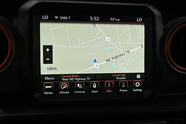 Used 2023 Jeep Gladiator Mojave AWD/4WD image 23