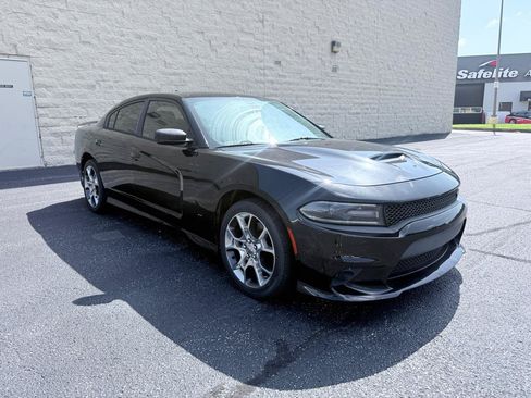 Used 2019 Dodge Charger GT RWD image 7